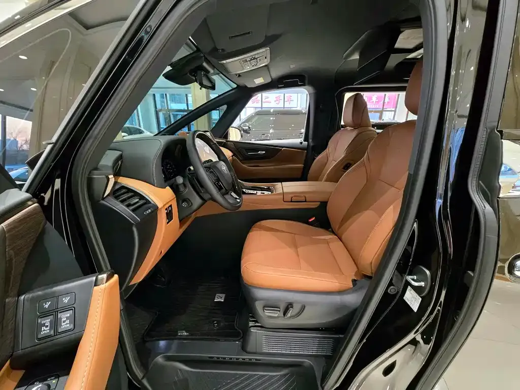 Toyota Alphard 2025 из CN, фото 3