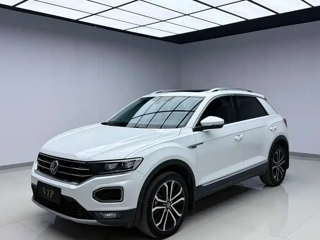Volkswagen T-Roc 2023 из CN, фото 1