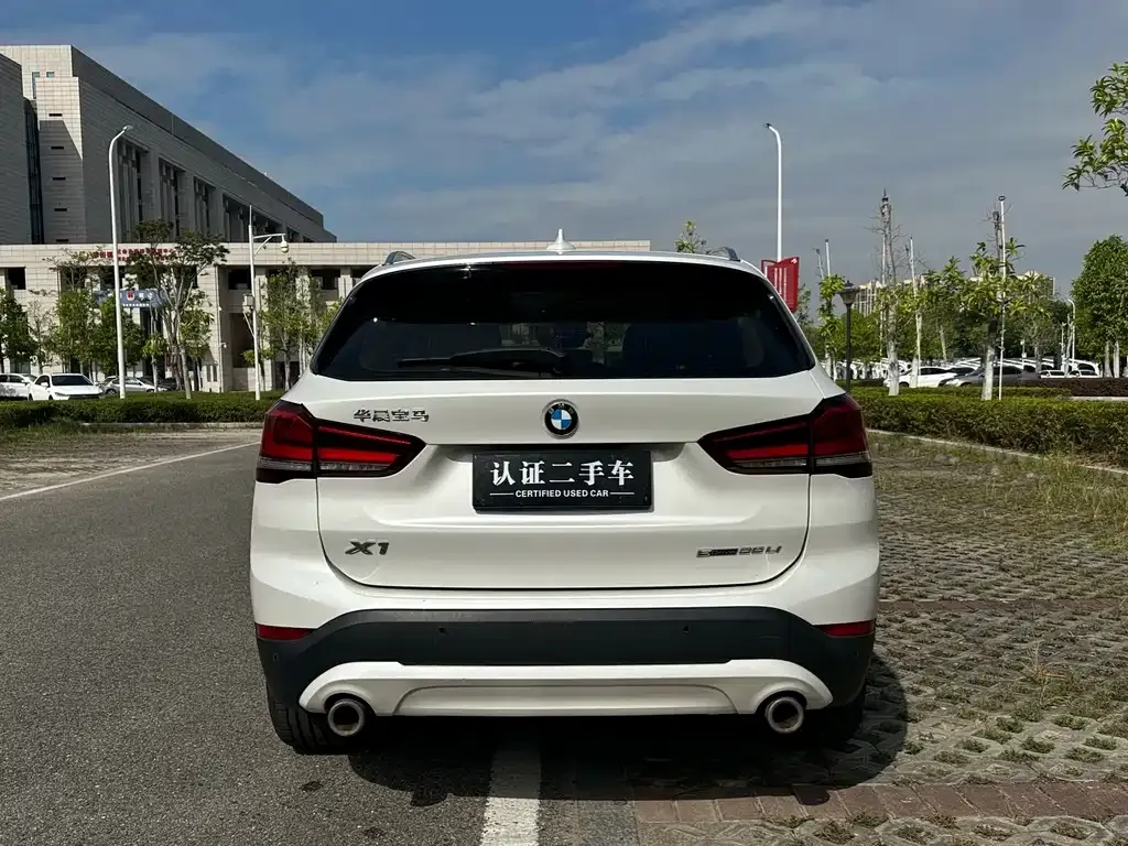 BMW X1 2021 из CN, фото 6