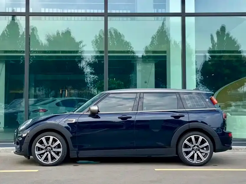MINI Clubman 2023 из CN, фото 6