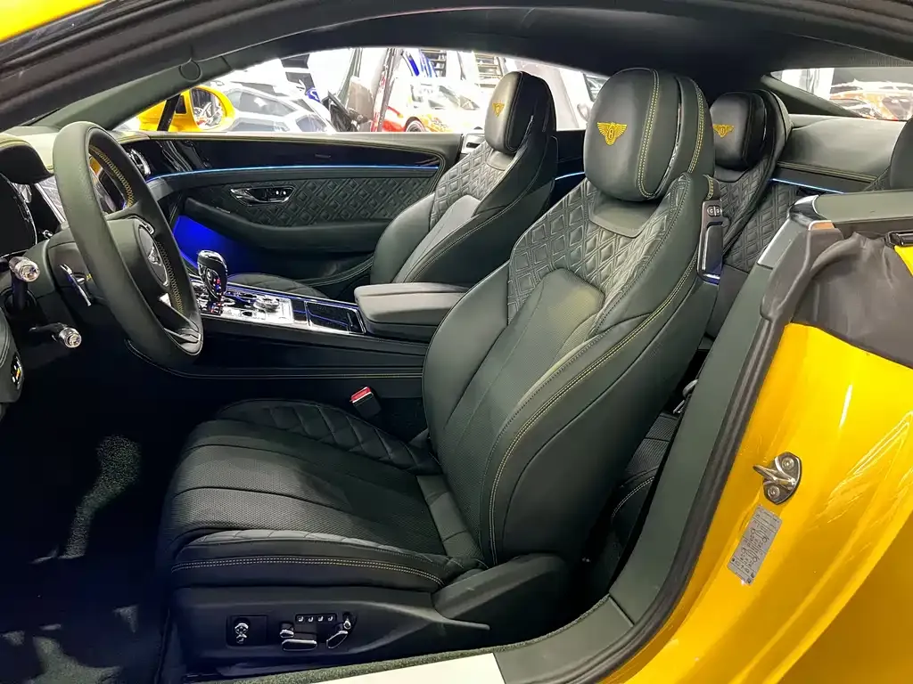 Bentley Continental 2022 из CN, фото 2