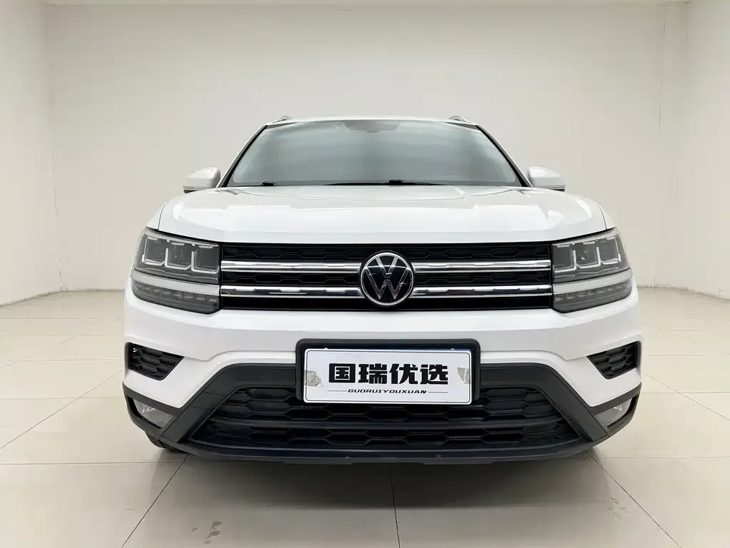 Volkswagen Tharu — фото 6