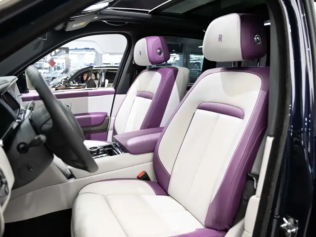 Rolls-Royce Cullinan 2021 из CN, фото 5