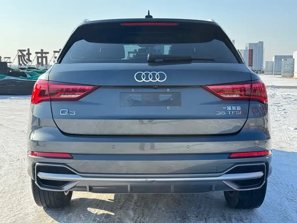 Audi Q3 — фото 5