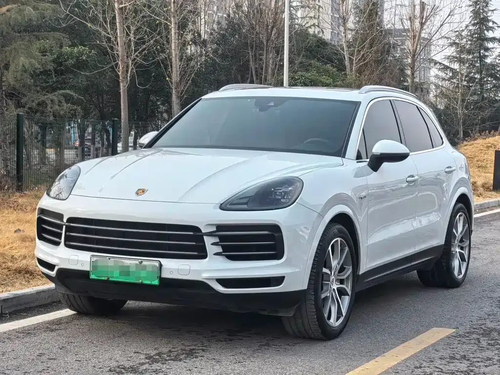 Porsche Cayenne Hybrid