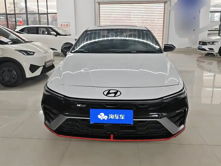 Hyundai Elantra 2024 из CN, фото 2