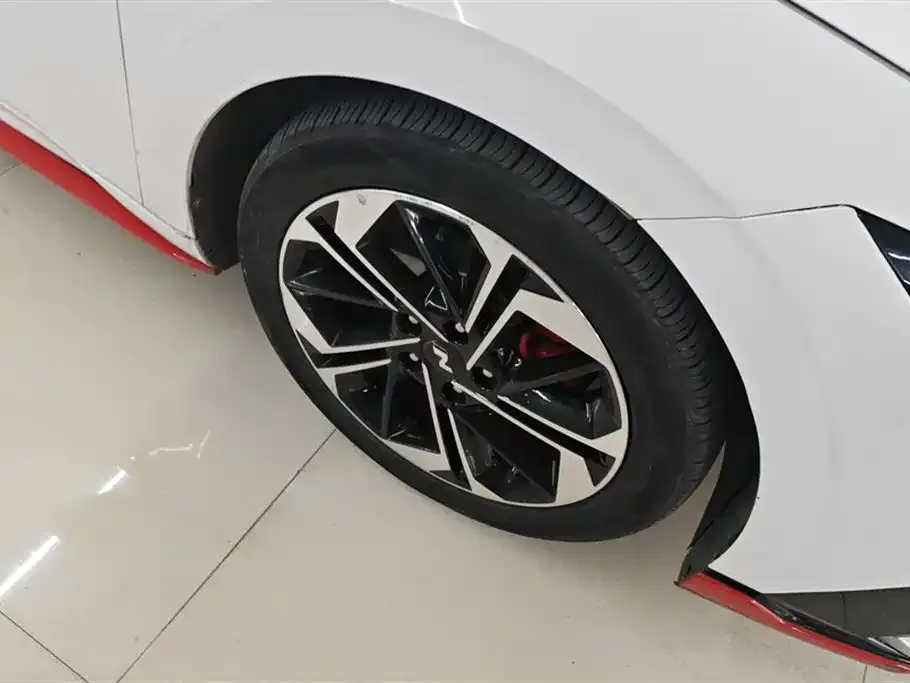 Hyundai Elantra 2024 из CN, фото 6