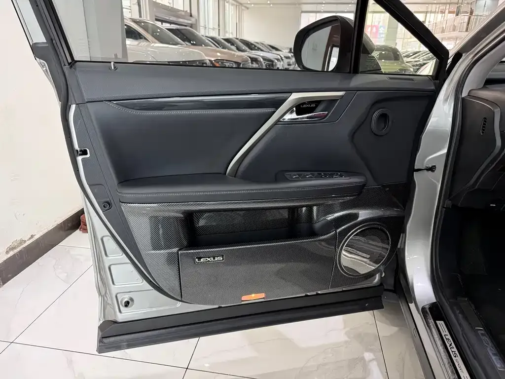 Lexus RX 2021 из CN, фото 7