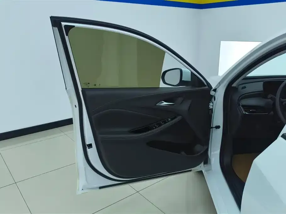 Buick Verano 2024 из CN, фото 3