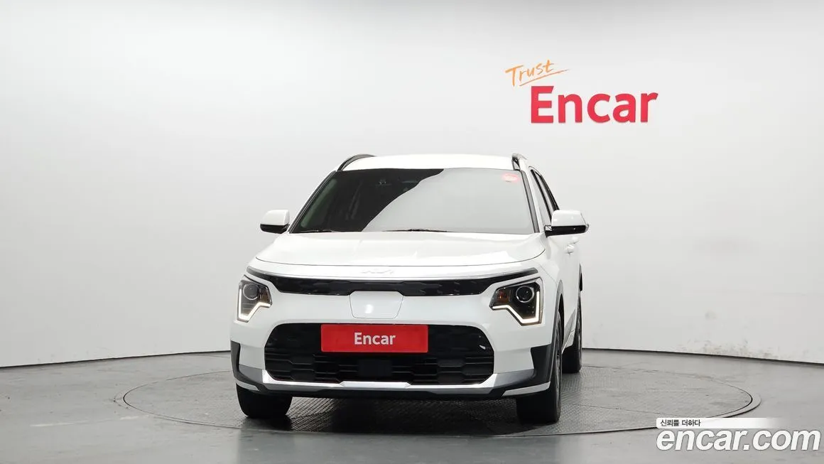 Kia Niro 2024 из KR, фото 2