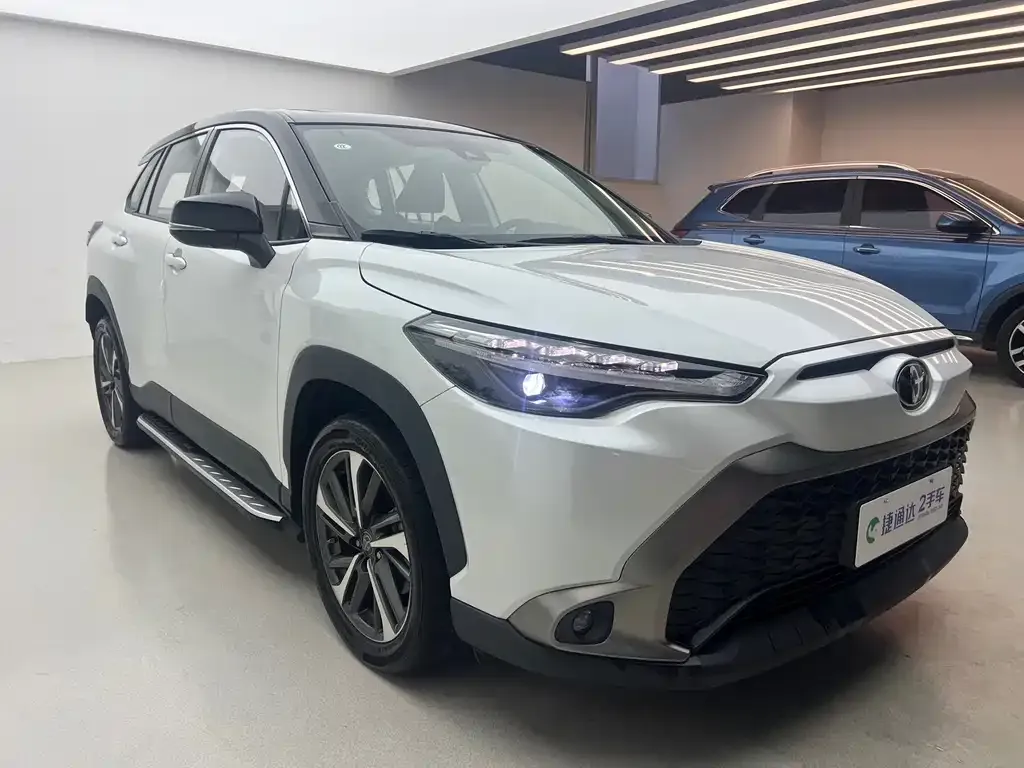 Toyota Frontlander 2022 из CN, фото 3