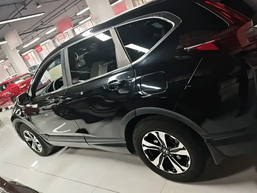 Honda CR-V — фото 10