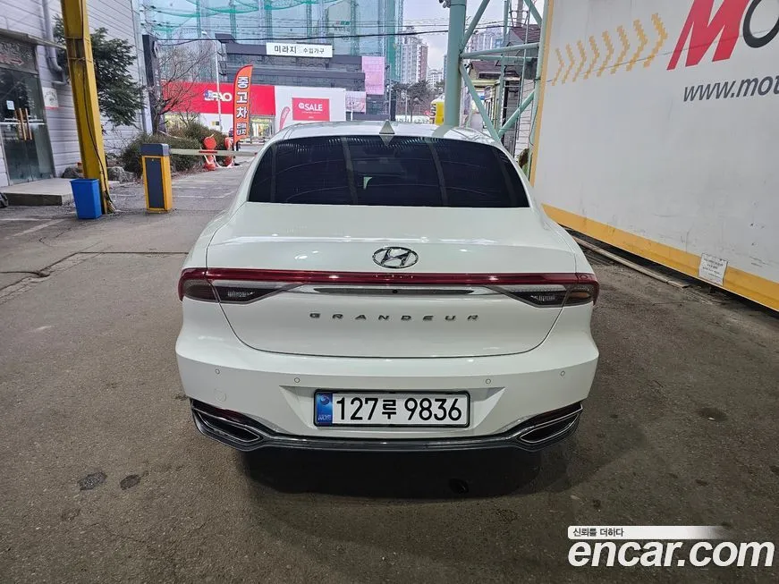 Hyundai Grandeur — фото 10
