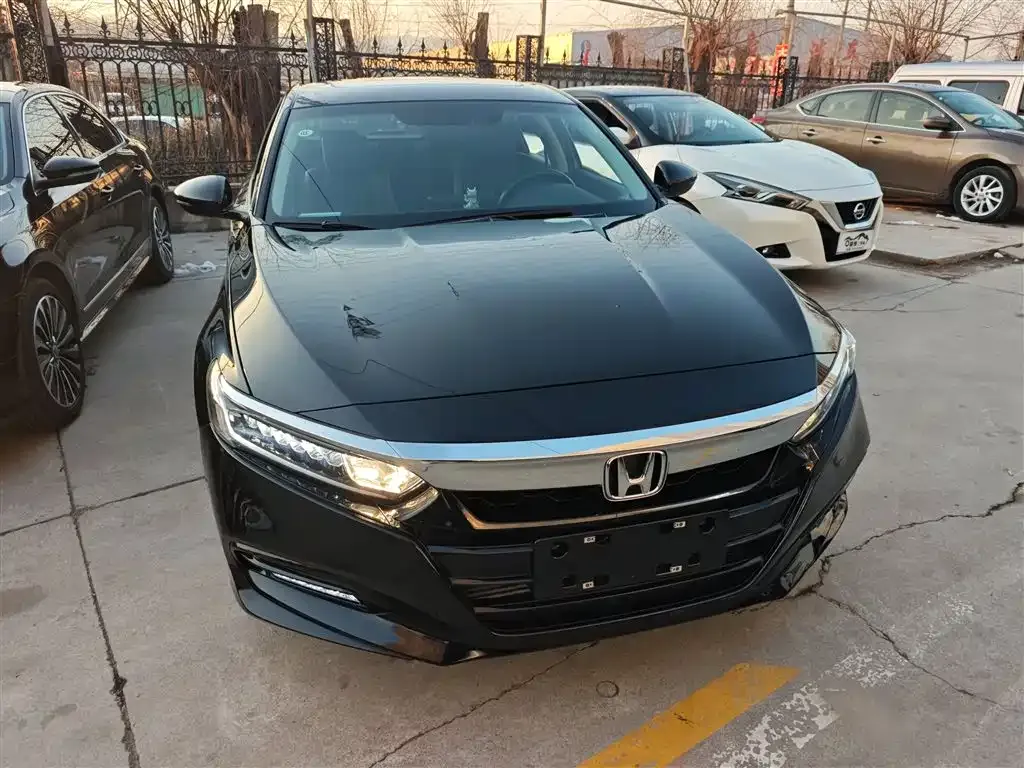 Honda Accord 2021 из CN, фото 3