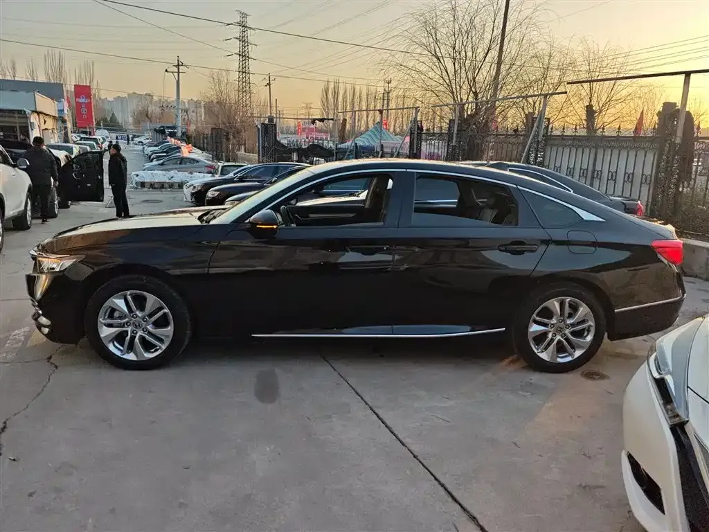 Honda Accord 2021 из CN, фото 5