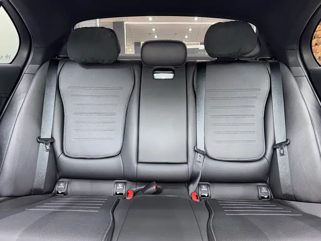 Mercedes-Benz C-Class 2023 из CN, фото 6