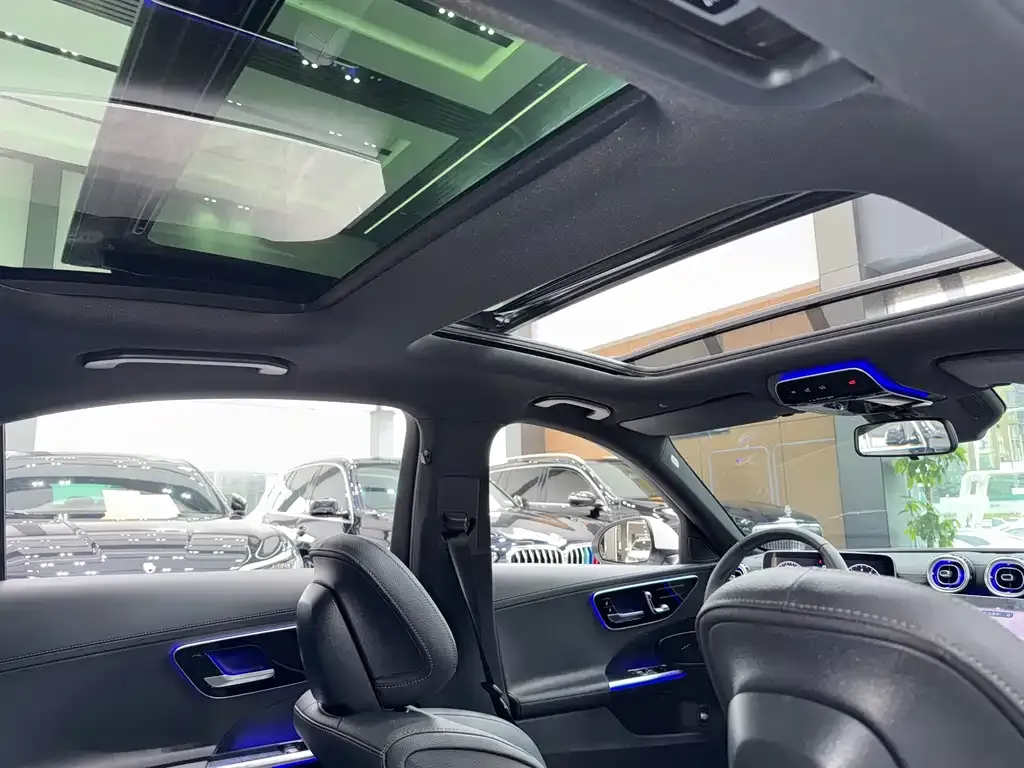 Mercedes-Benz C-Class 2023 из CN, фото 3