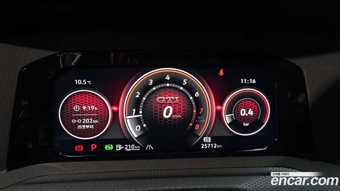 Volkswagen Golf 2024 из KR, фото 6
