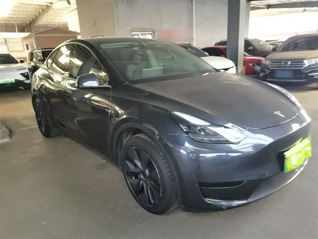Tesla Model Y 2024 из CN, фото 7