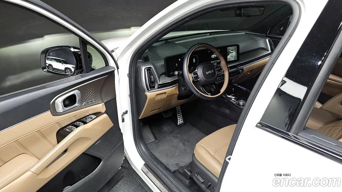 Kia Sorento — фото 7