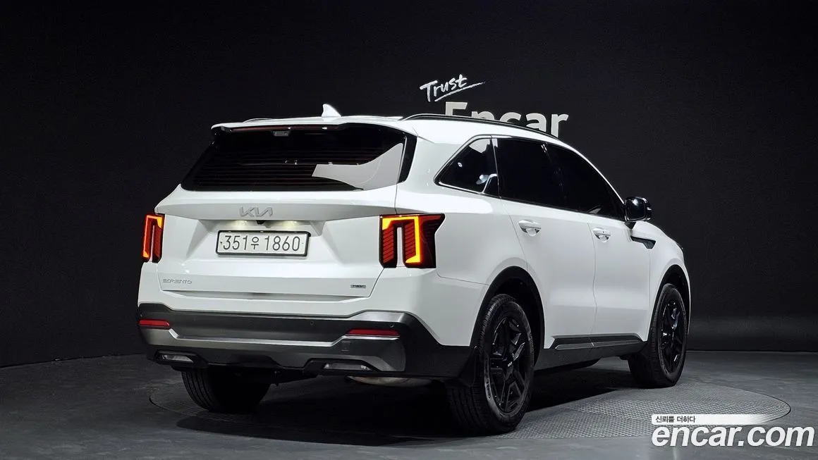 Kia Sorento — фото 3