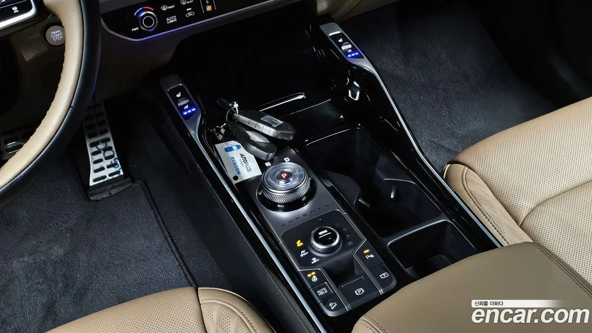 Kia Sorento — фото 6