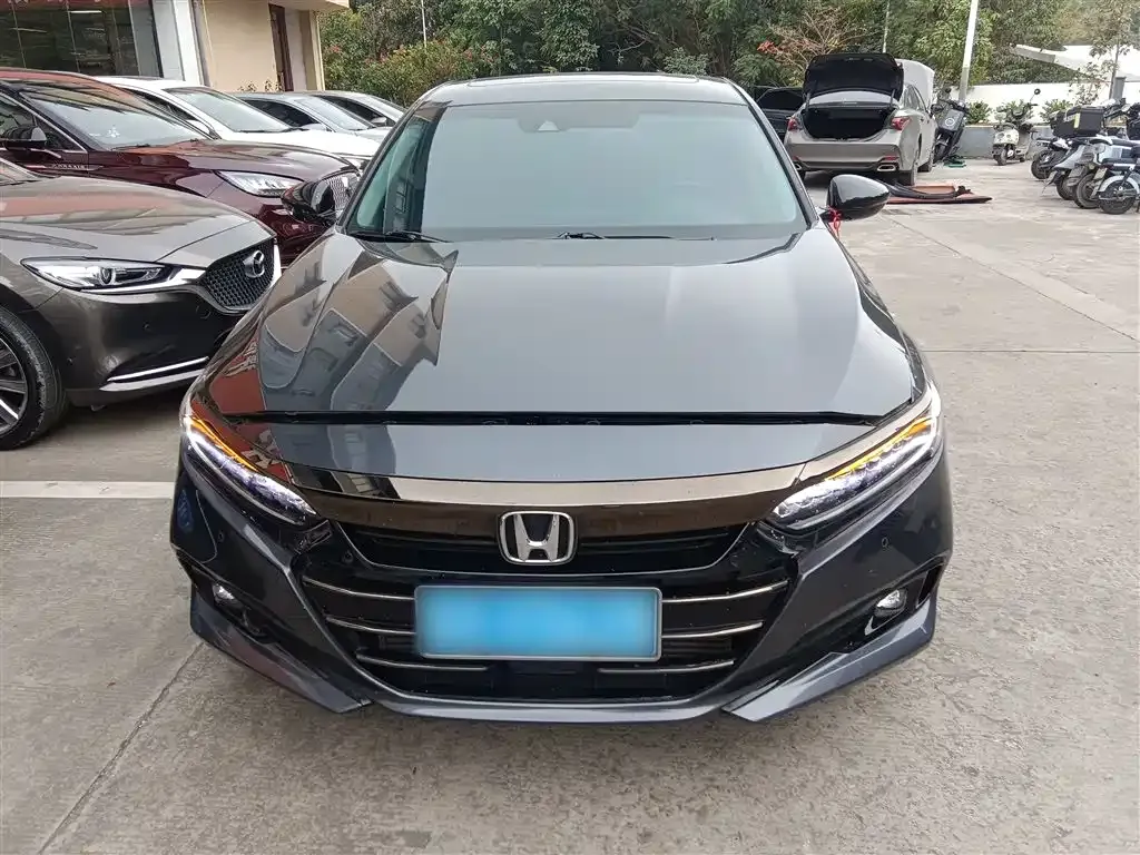 Honda Accord — фото 5