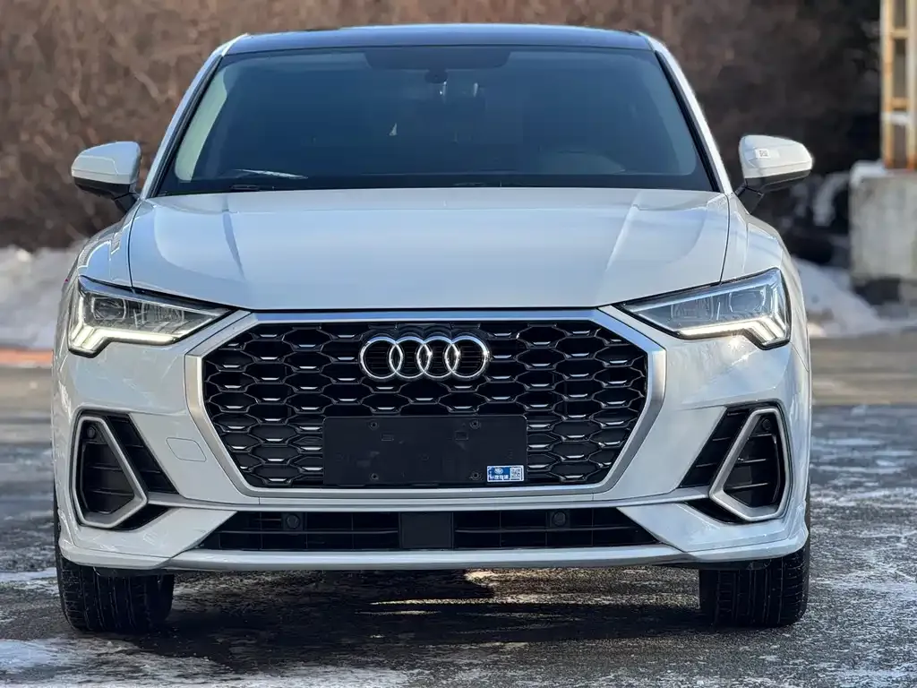 Audi Q3 Sportback 2022 из CN, фото 5