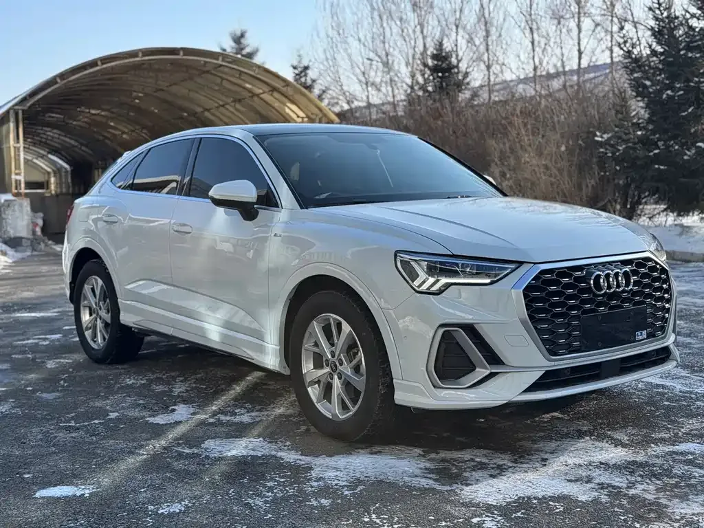 Audi Q3 Sportback 2022 из CN, фото 4
