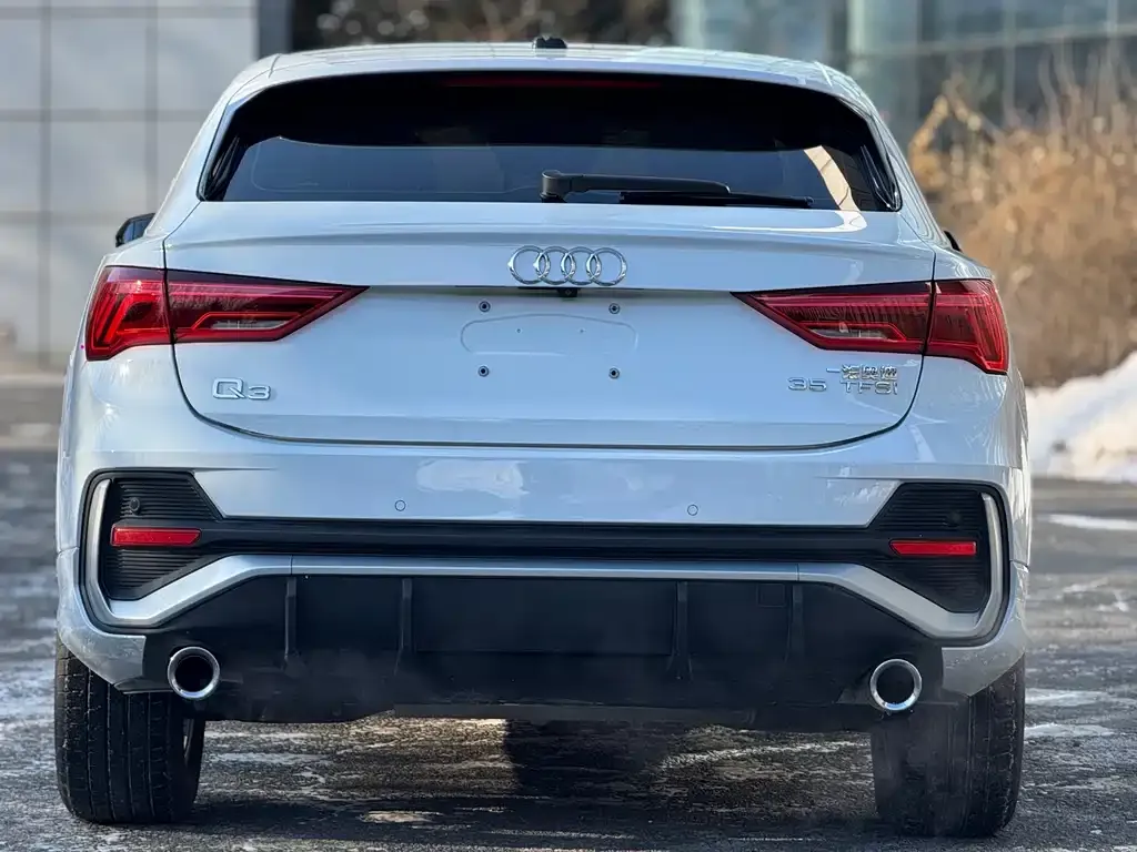 Audi Q3 Sportback 2022 из CN, фото 9