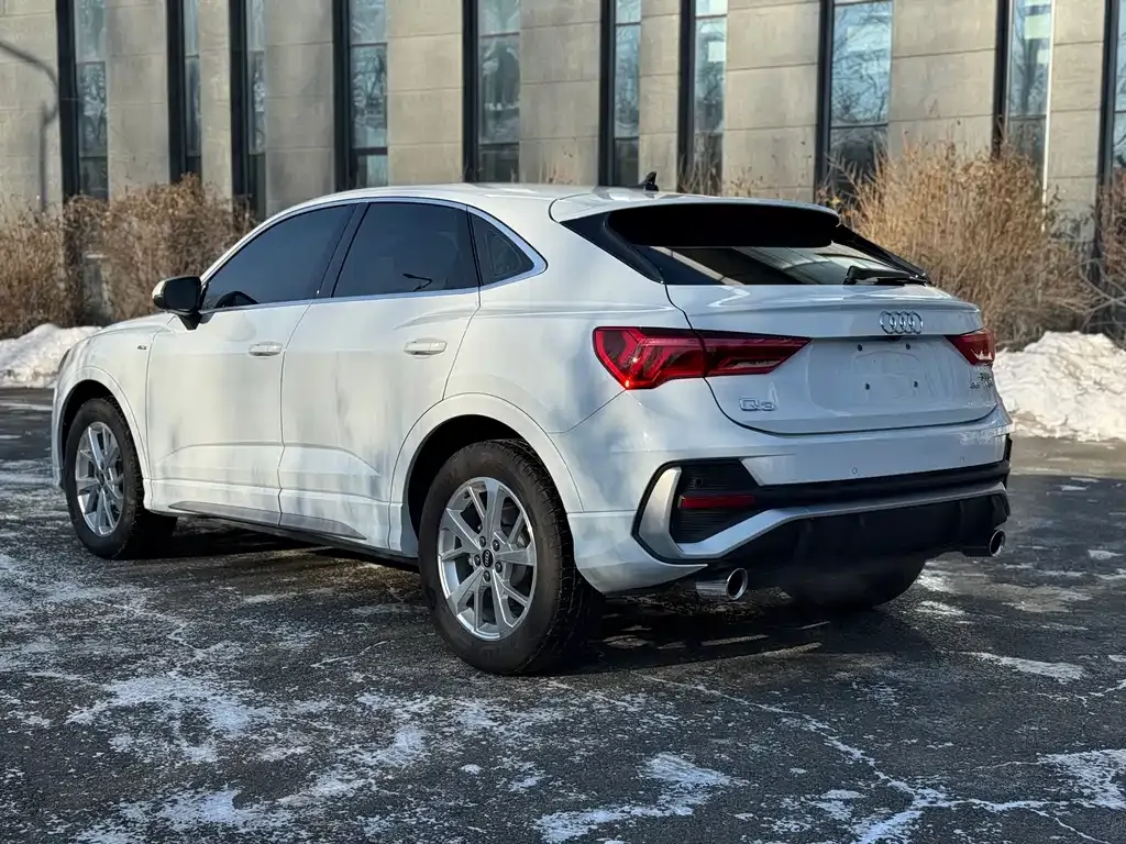 Audi Q3 Sportback 2022 из CN, фото 10