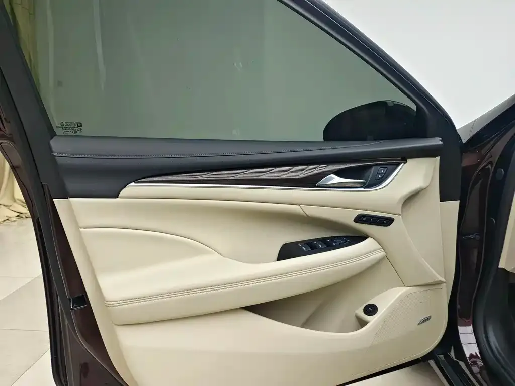 Buick LaCrosse 2021 из CN, фото 7