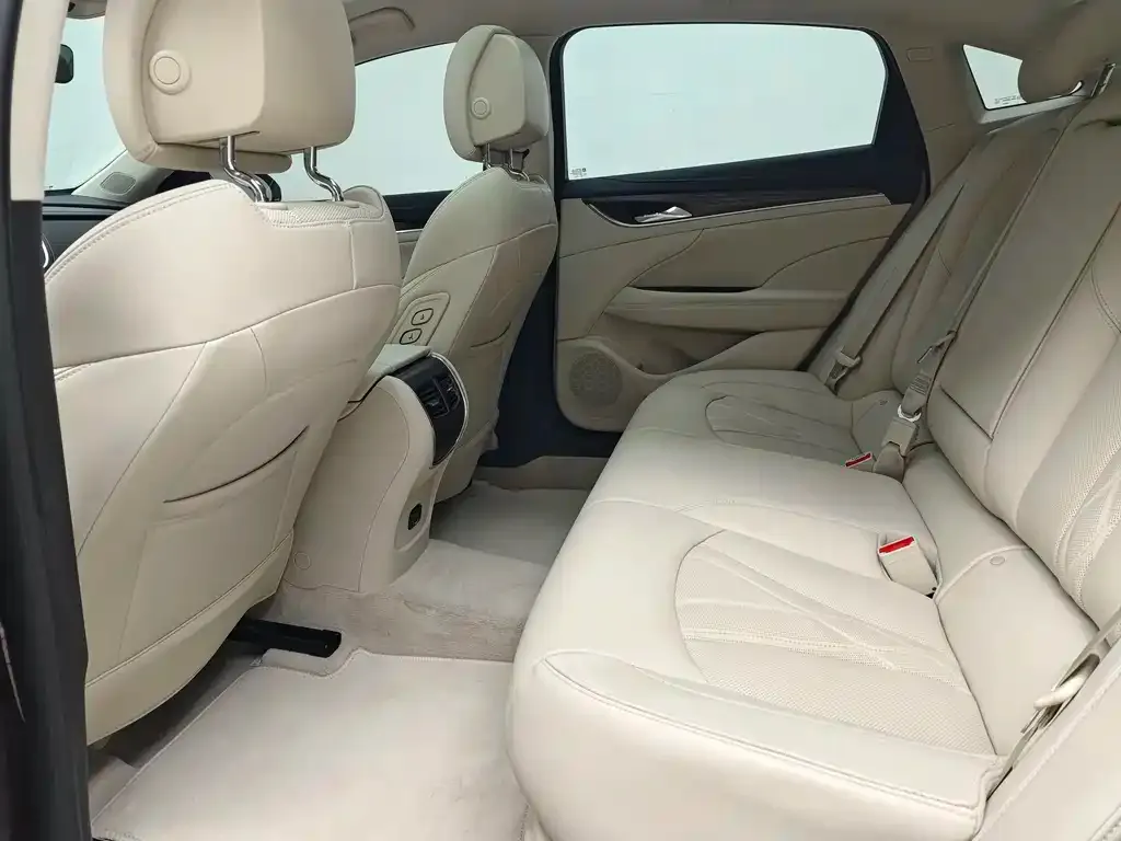 Buick LaCrosse 2021 из CN, фото 8