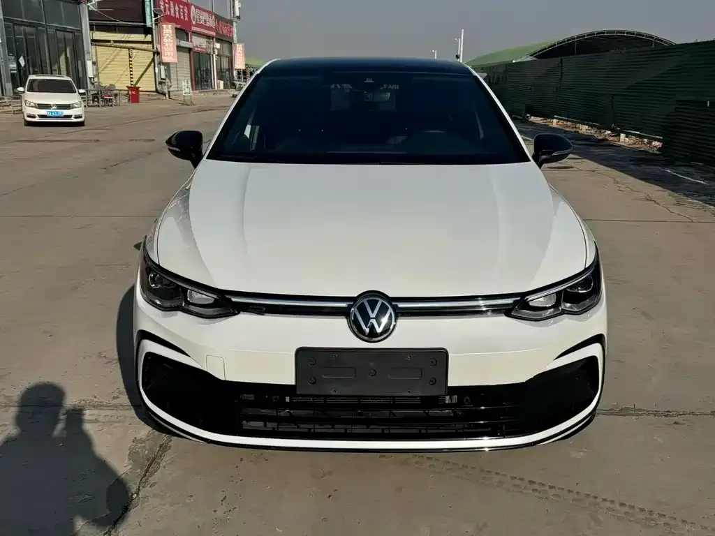 Volkswagen Golf — фото 2