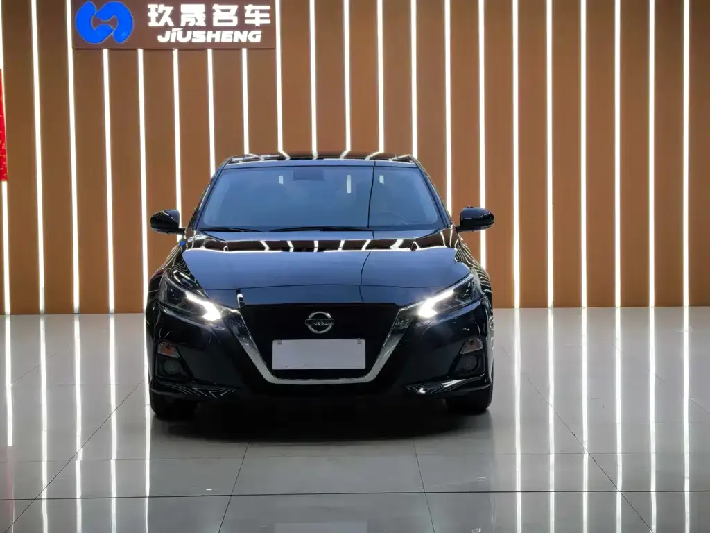 Nissan Teana 2022 из CN, фото 3