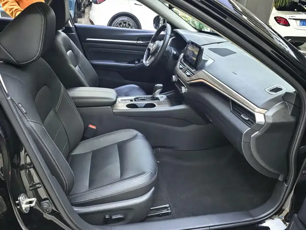 Nissan Teana 2022 из CN, фото 10
