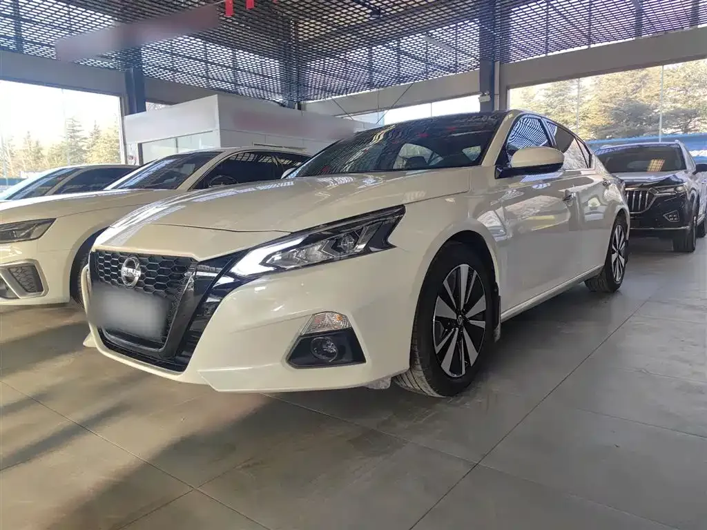 Nissan Teana 2022 из CN, фото 2