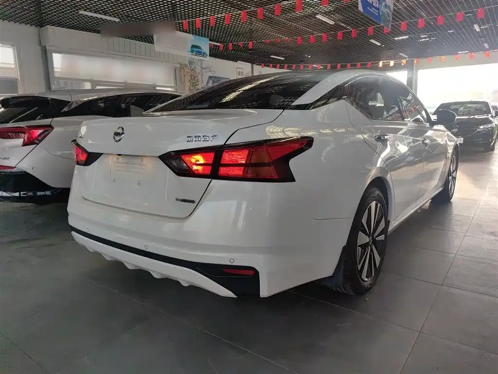Nissan Teana 2022 из CN, фото 7