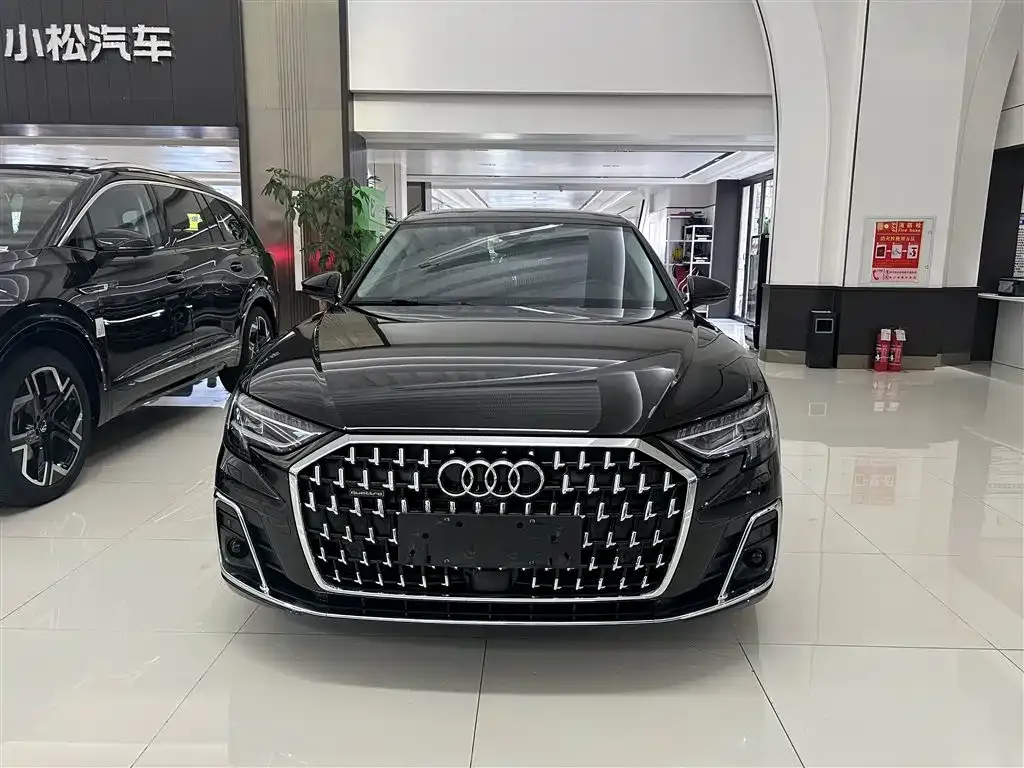 Audi A8 — фото 10