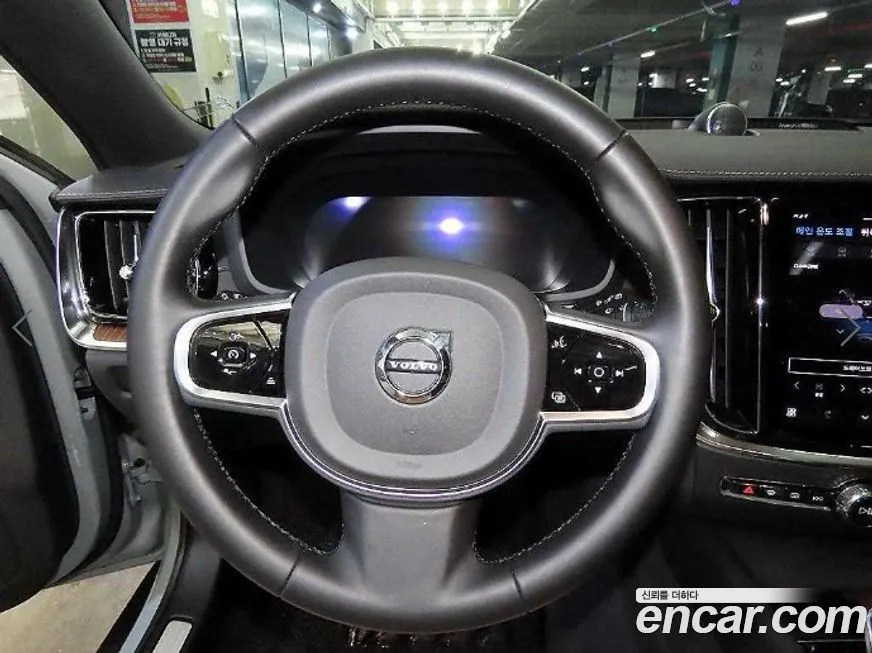 Volvo V60 2025 из KR, фото 7