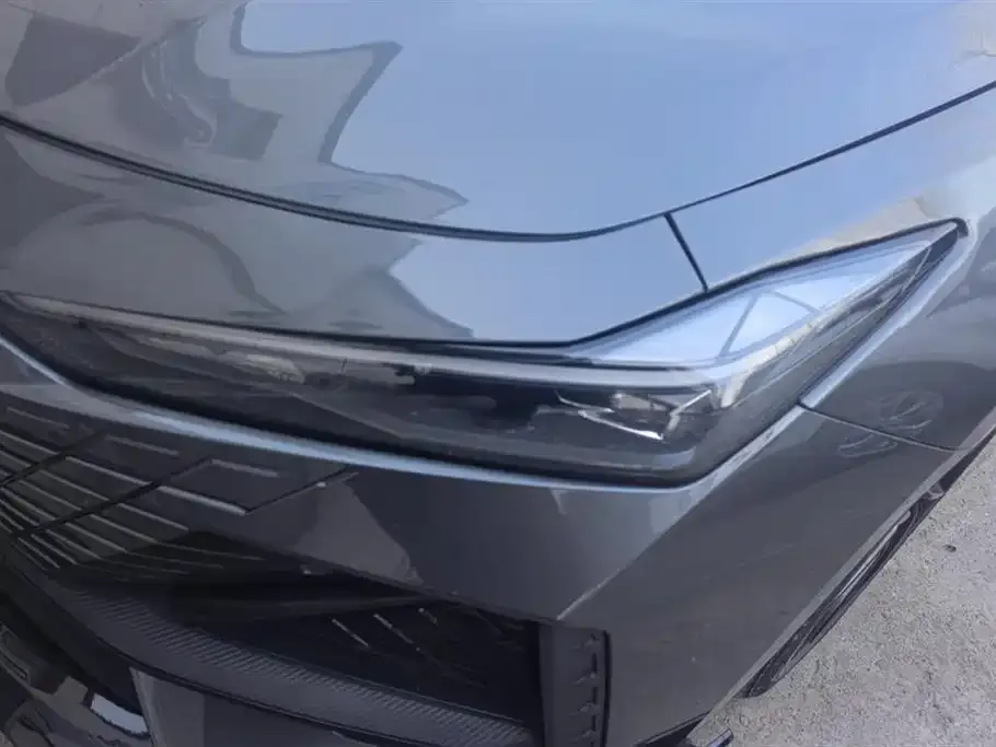 Changan UNI-V 2024 из CN, фото 4