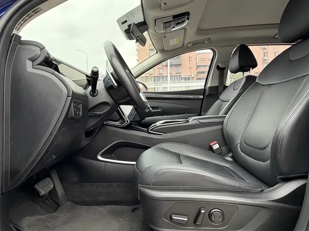 Hyundai Tucson 2022 из CN, фото 10
