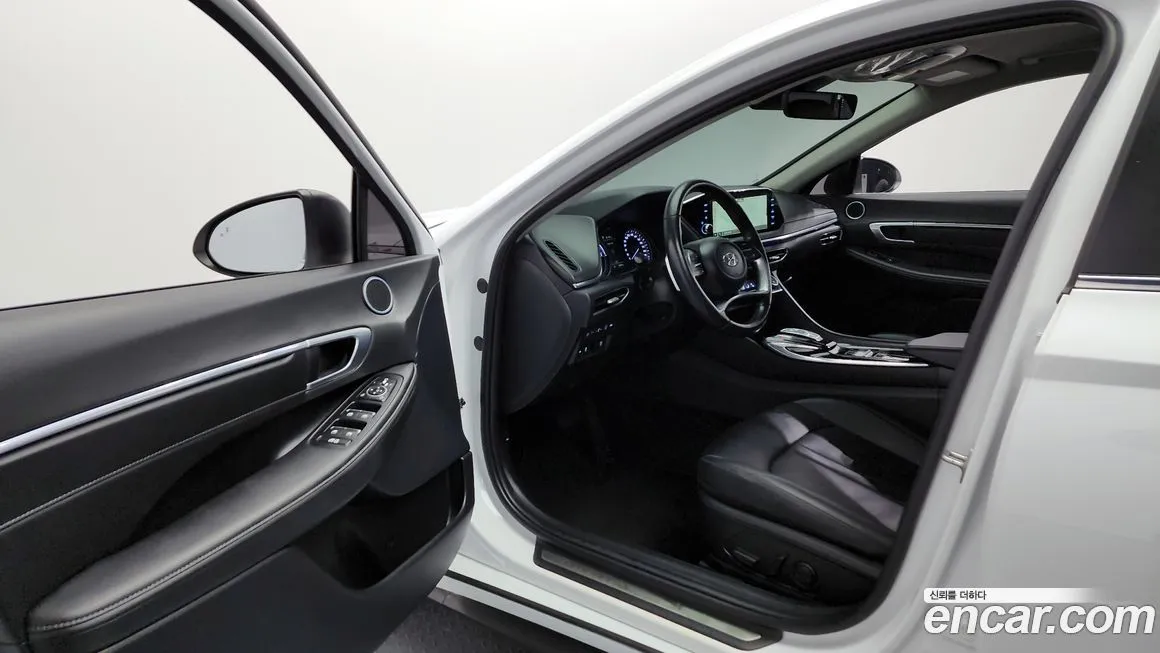 Hyundai Sonata 2023 из KR, фото 4
