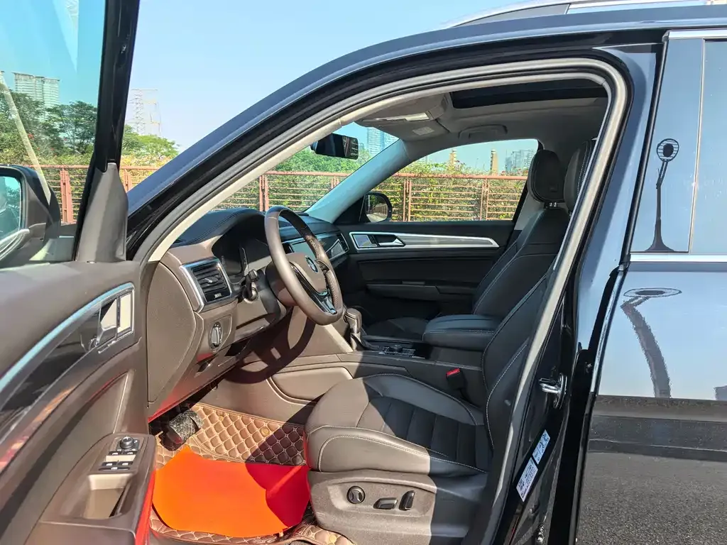 Volkswagen Teramont 2021 из CN, фото 4