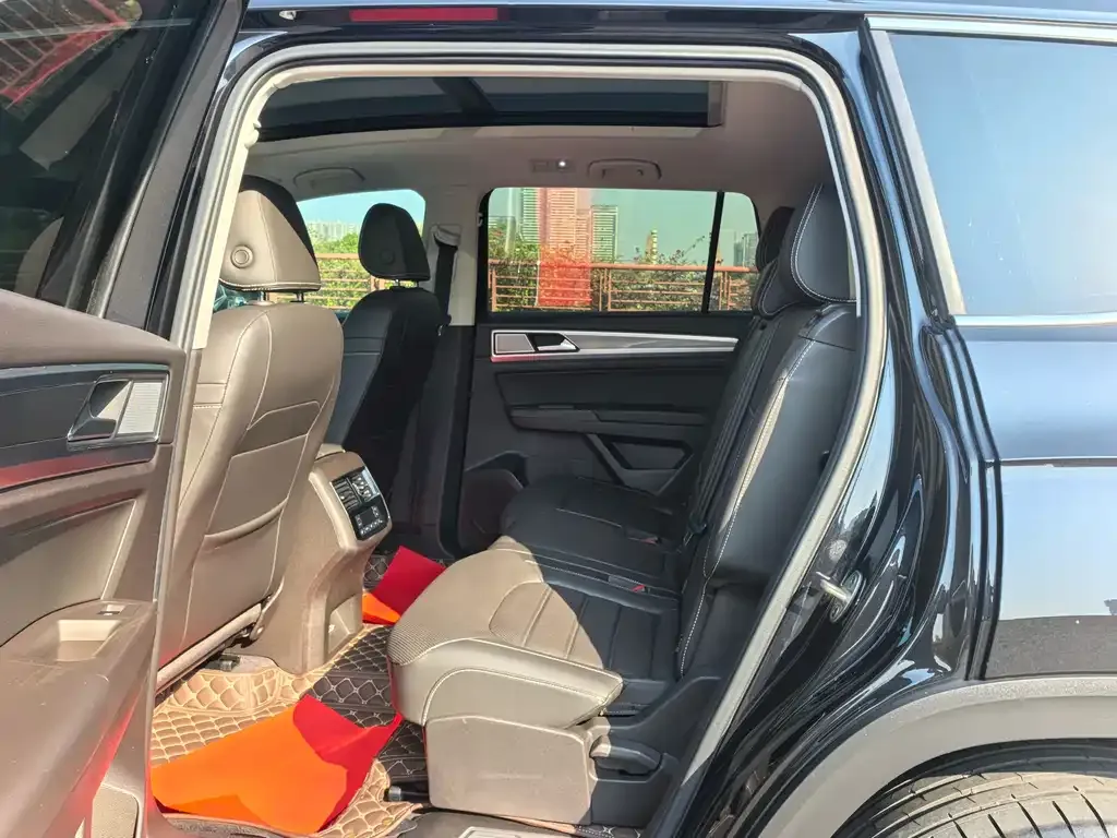 Volkswagen Teramont 2021 из CN, фото 5