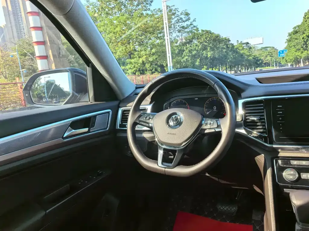 Volkswagen Teramont 2021 из CN, фото 7
