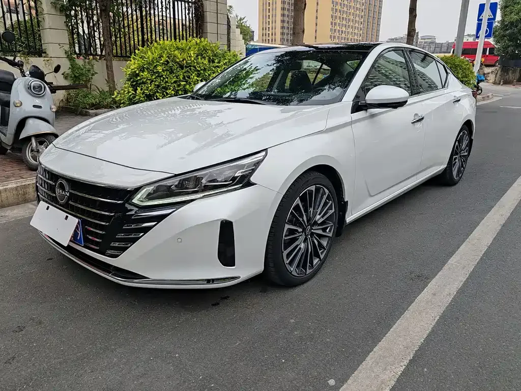 Nissan Teana 2022 из CN, фото 1