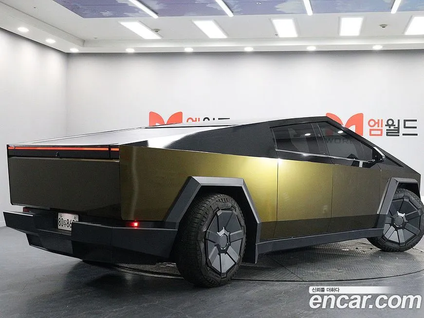 Tesla Cybertruck 2024 из KR, фото 3