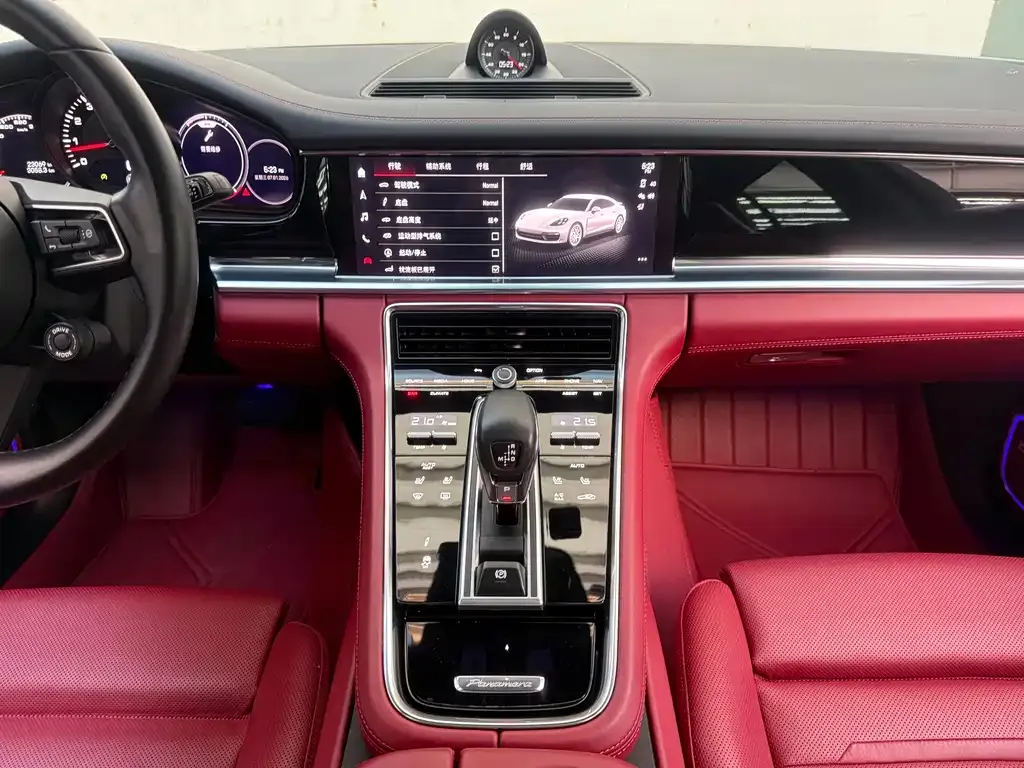Porsche Panamera — фото 10