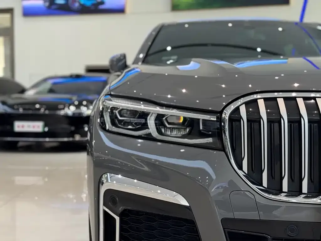 BMW 7 Series 2023 из CN, фото 6